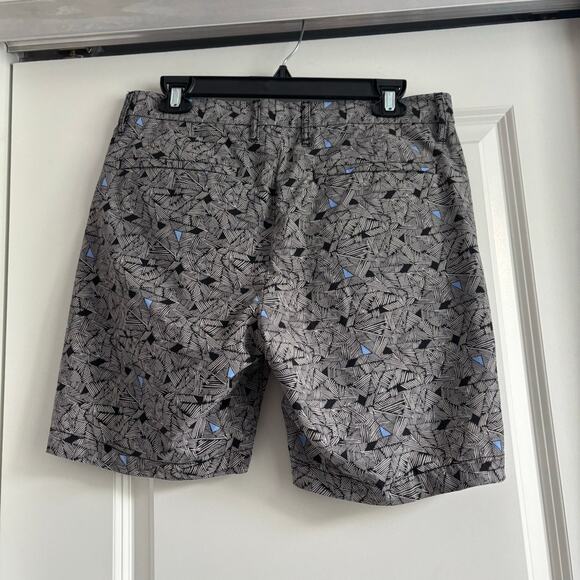 Tommy Bahama Abstract Print IslandZone Performance Golf Men’s Shorts 32X8 - Picture 2 of 9